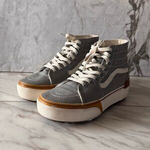 Vans Sk8-Hi Platform Sneakers – Gray / Gum Sole Women’s 8.5